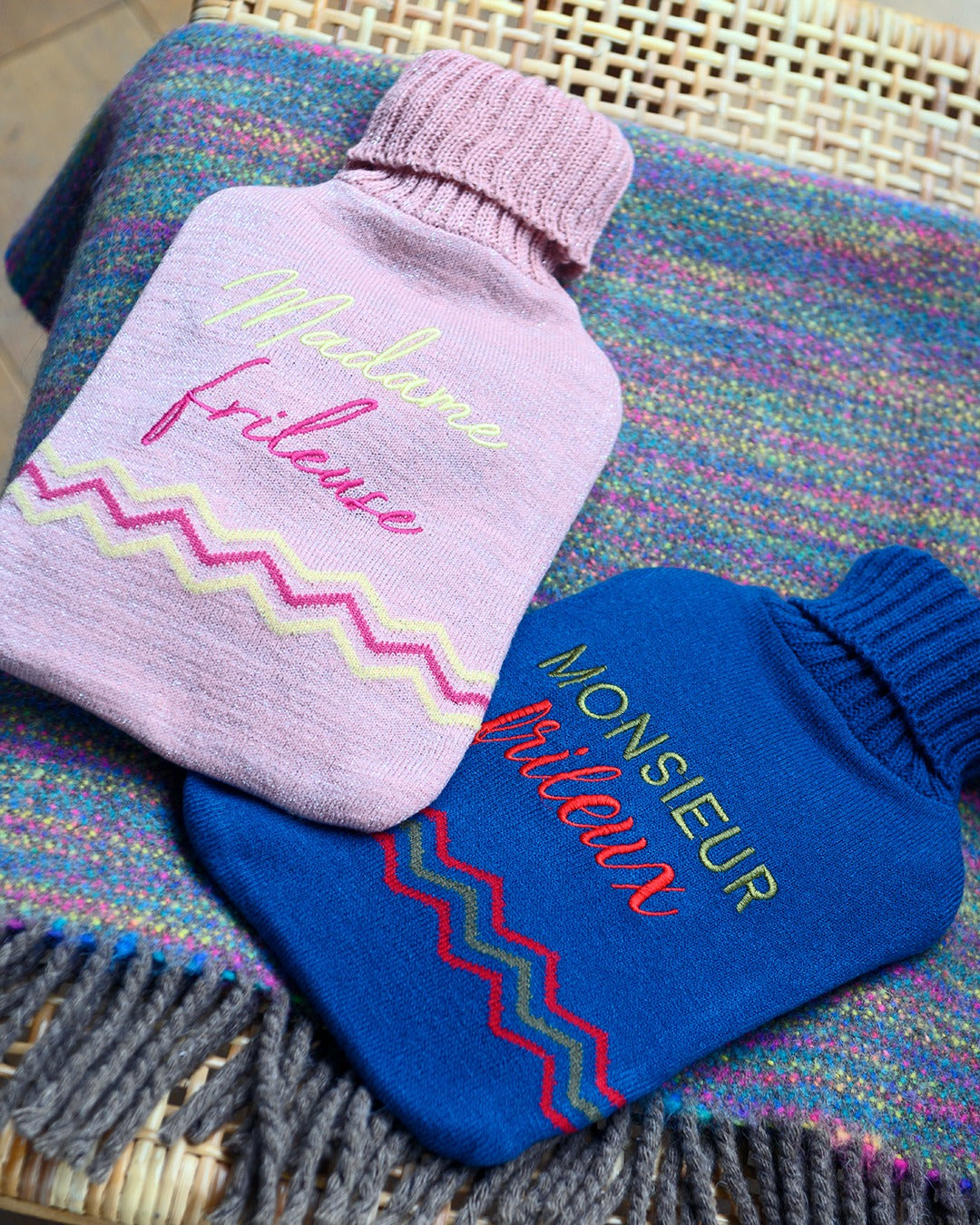 Bouillotes et Chaussettes d'Hiver